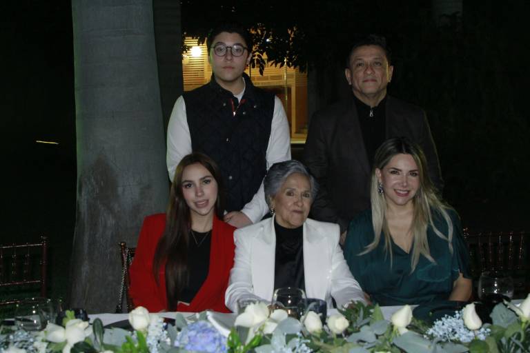 Celebra Colegio del Valle 30 años de su fundación en Culiacán