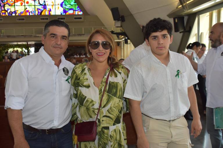 Celebran los agricultores su día y piden a Dios por buenas cosechas