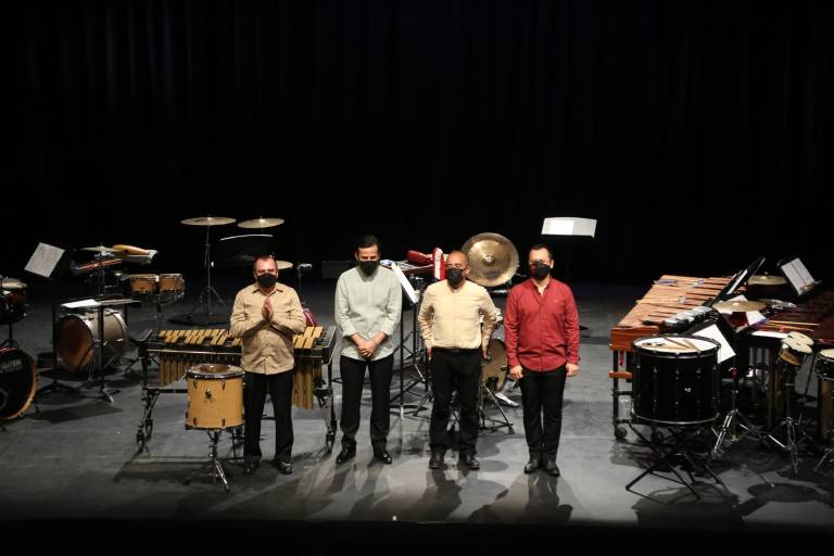 Disfrutan ‘Obras de concurso’ con SAFA Ensamble de Percusiones