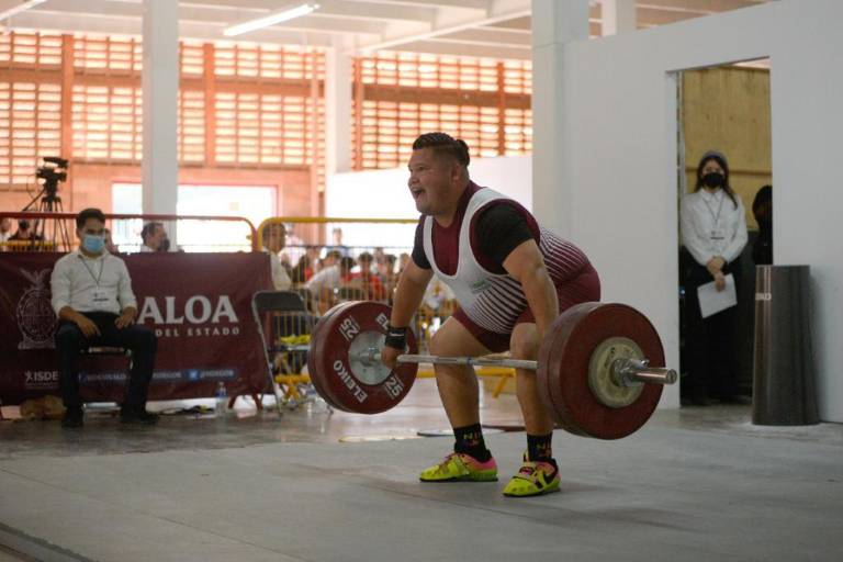 Nueve pesistas sinaloenses clasifican directo a los Nacionales Conade 2022