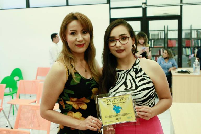 Premia el ISJU a 27 jóvenes destacados y activistas sociales