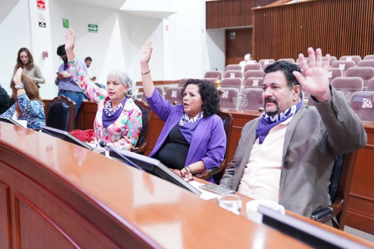 Le darán de 3 a 8 años de cárcel a quien cometa violencia vicaria en Sinaloa; Congreso aprueba reforma