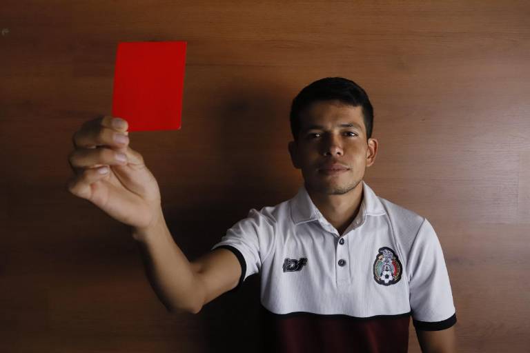 Sinaloense Mauricio López, el árbitro de las finales en la Liga Premier