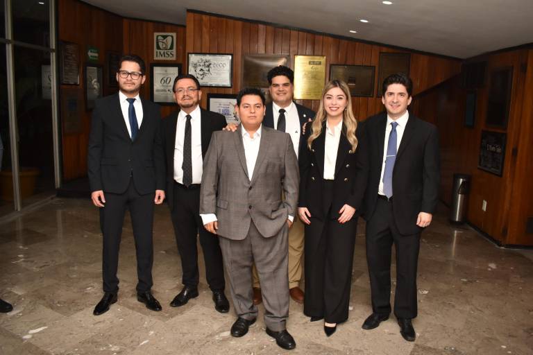 Son Maestros en Derecho Fiscal