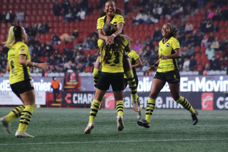 ¡Por fin ganan! Mazatlán Femenil da la campanada en la frontera