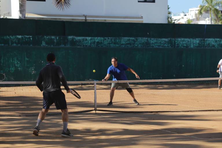 Gamboa y Ruiz se consagran en Torneo de Tenis de Sanación