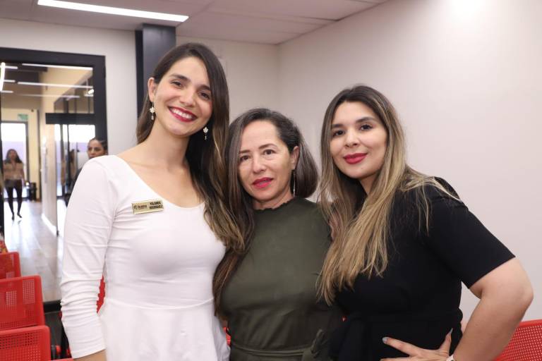 Se enriquecen y fortalecen lazos en ‘Mujeres Poderosas’
