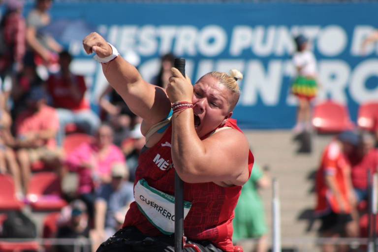 Mazatleca Rosa María Guerrero se cuelga su segunda medalla en Santiago 2023