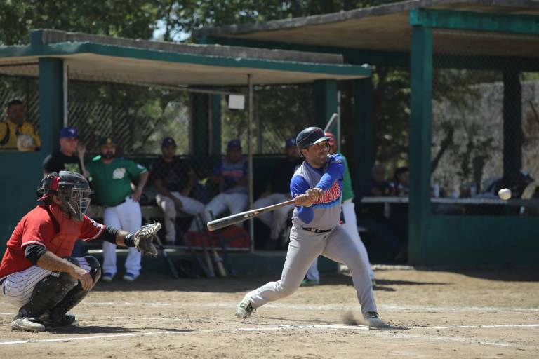 ISSSTE consigue importante triunfo en la Liga de Beisbol Burócrata Federal