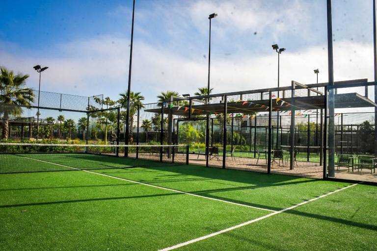 Inaugura Grupo Coppel su Club Deportivo