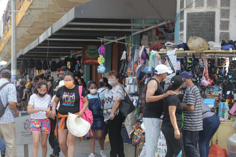Sinaloa pasará a verde en el semáforo epidemiológico a partir del lunes, anuncia Quirino Ordaz