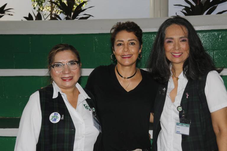 Se reencuentran coordinadoras del Instituto Senda en agradable desayuno