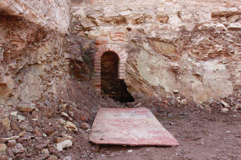 Historiador señala la supuesta ruta de los túneles en Culiacán