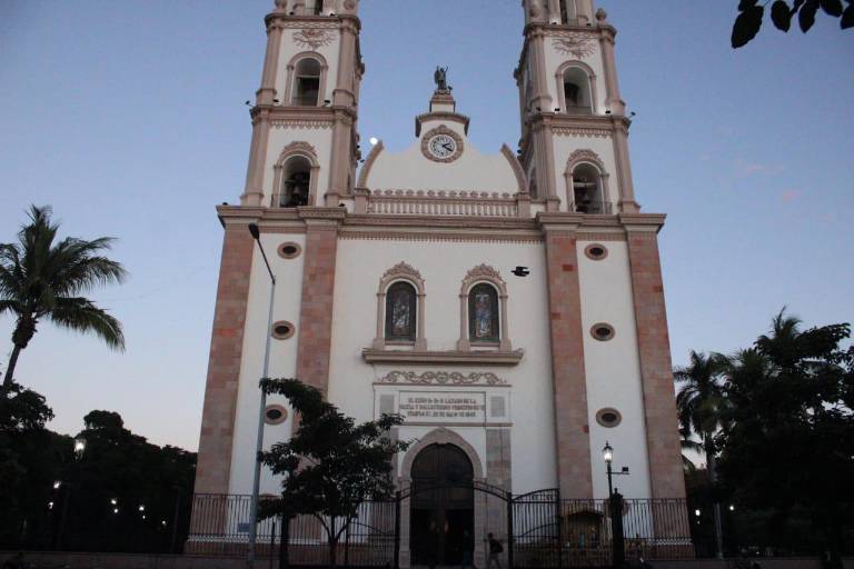 Alista Catedral de Culiacán horarios de misa para Navidad