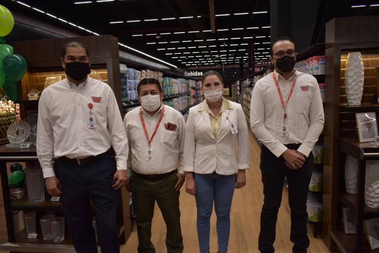 Inauguran Fresh Market en Plaza Ceiba, en Culiacán