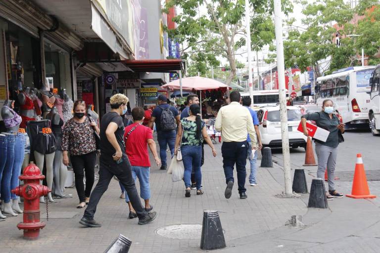 Asegura Alcalde que pedir y expedir certificados de vacunación hará que baje la pandemia en Culiacán