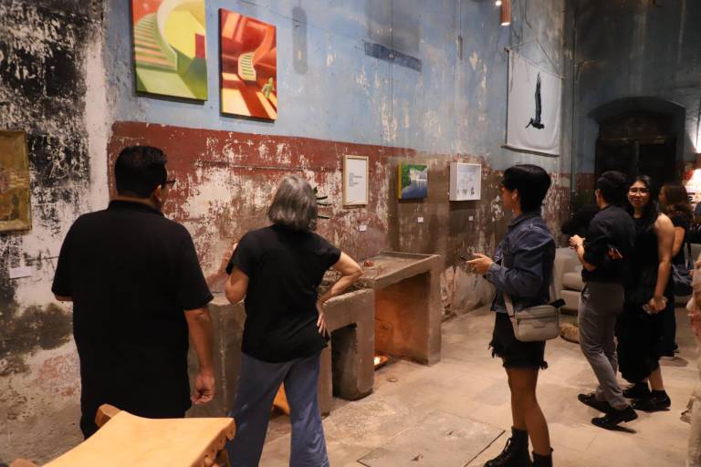 Vinculan el arte y el diseño contemporáneo en ‘Curado’