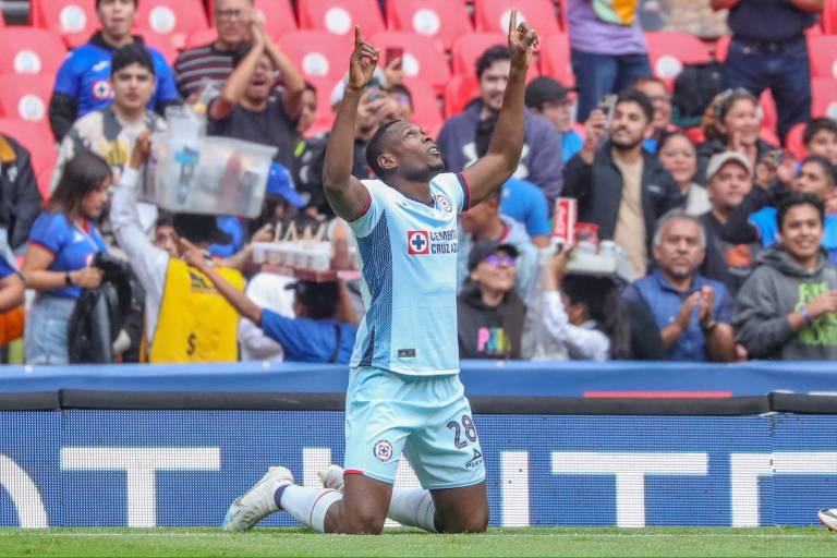 Cruz Azul le da las gracias a Diber Cambindo