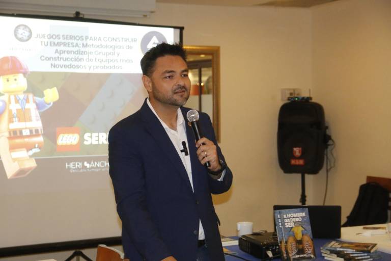 Aprenden empresarios el juego serio para ser mejores