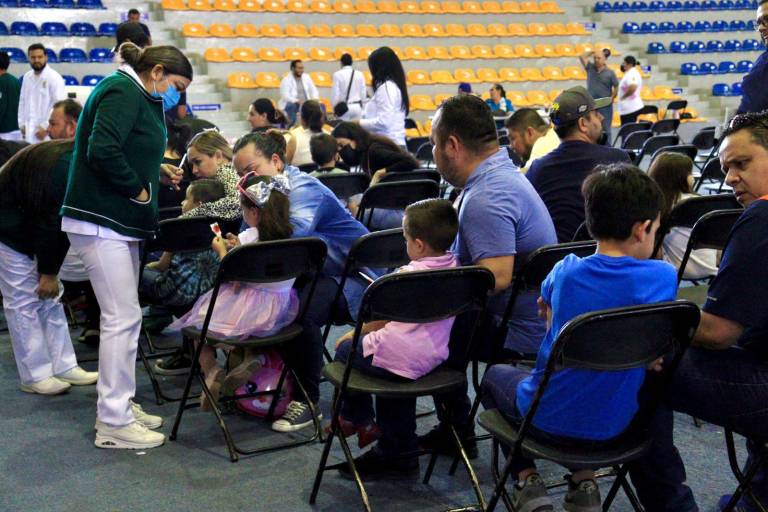 Aplican mil 500 vacunas contra Covid-19 a niños de 5 a 11 años en Culiacán