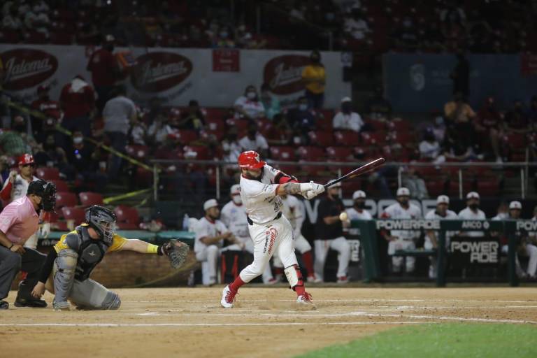 Sensacional remontada de Venados con cuadrangular de Ricky Álvarez