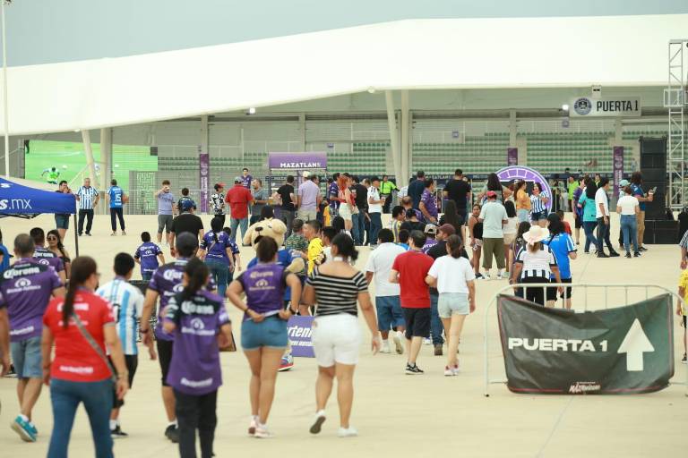 ¡Mi gusto es! Boletos a un súper precio y banda sinaloense para el Mazatlán FC vs Tijuana