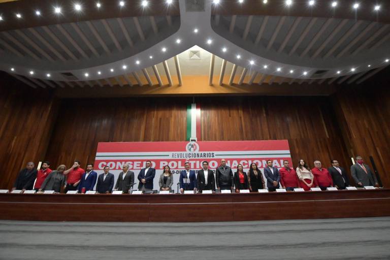 Moreno cita a Consejo para ampliar su presidencia; otra vez hace de las suyas: Chong