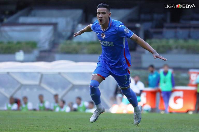 Cruz Azul sigue encarrilado y vence a Bravos