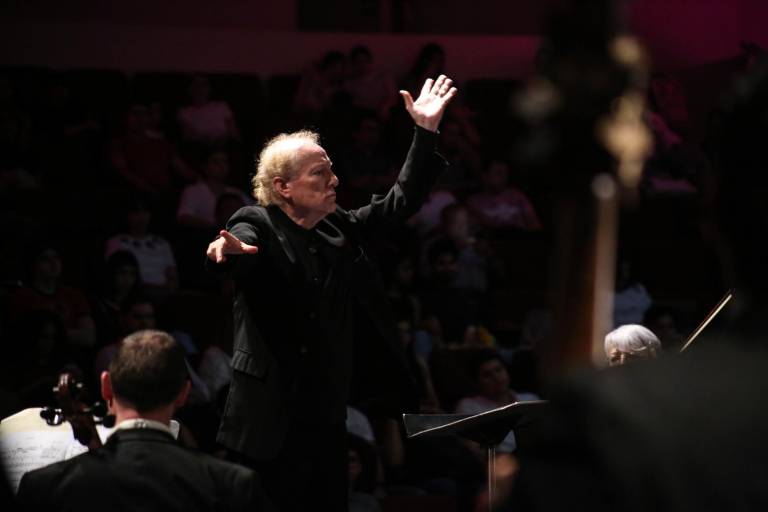 Ofrece la OSSLA magistral concierto con Enrique Diemecke