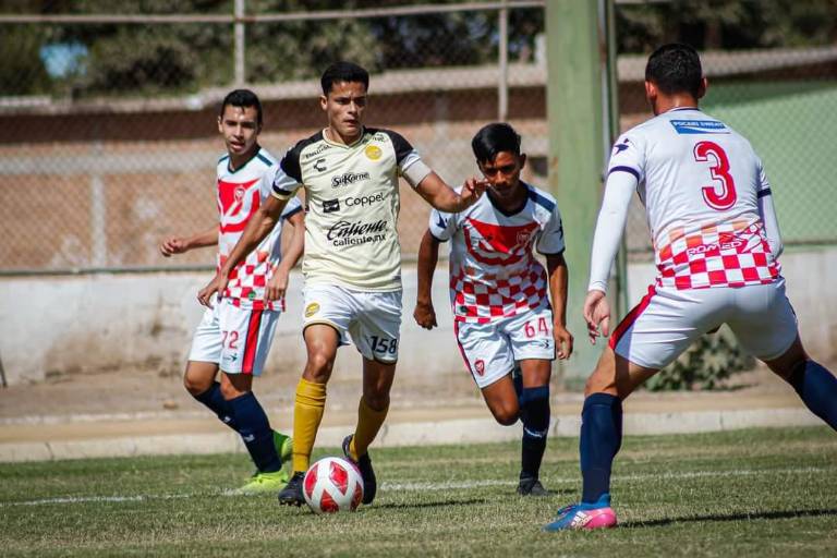 Dorados de Sinaloa sigue intratable en la Tercera División