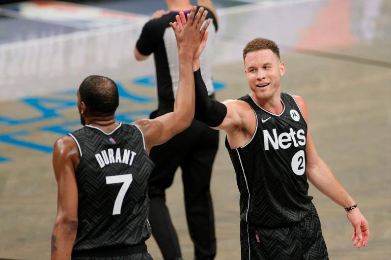 En su regreso, Kevin Durant es la bujía de Nets en victoria sobre Suns