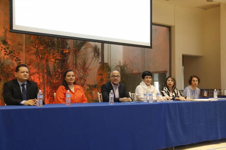 Despide La Escuela Activa Integral una generación más de sus aulas