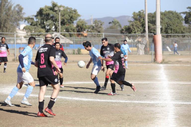 Hospital General sufre doloroso descalabro en la Liga de Futbol Intermédicos
