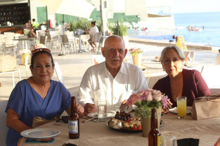 ¡Bienvenida, Elisa, a los 15 años!