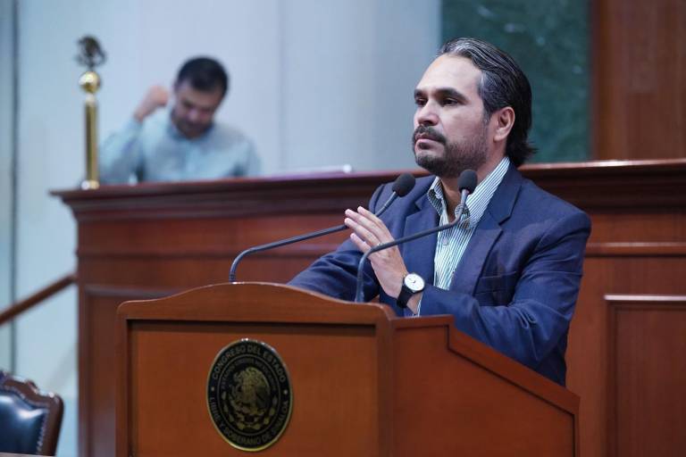 Marcha de la UAS debió ser para exigir más transparencia: Sergio Mario Arredondo