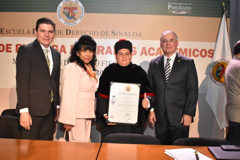 Son Maestros en Derecho Fiscal