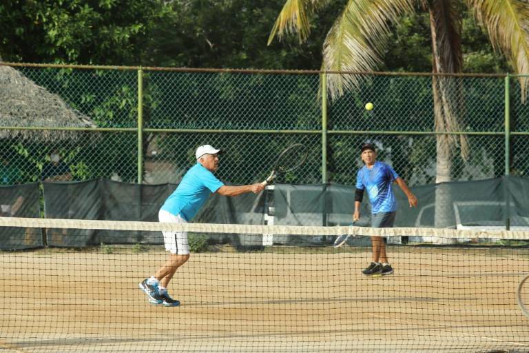Rosario Cota y Sergio Sánchez imponen su calidad y experiencia en el Torneo Viva México 2021