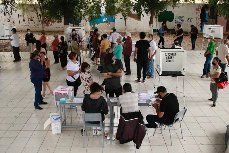 Se genera confusión y molestia en casilla de la Secundaria Gabriel Leyva, en Culiacán