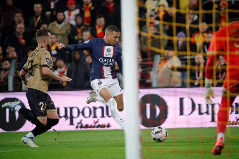 París Saint-Germain sufre su primera derrota de la temporada