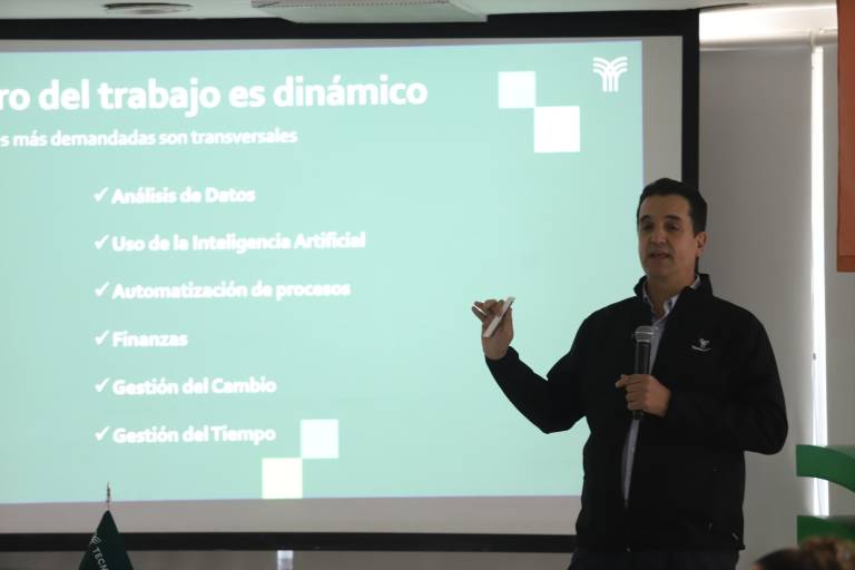 Hablan sobre ‘El reto de la productividad en tiempos emergentes’