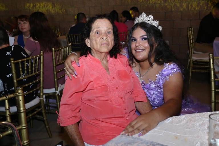 Ciara Zoé Ornelas agradece a Dios por sus 15 años