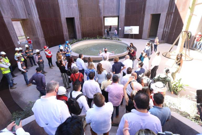 Recorre Secretario de Turismo federal nuevo Acuario de Mazatlán, que será ancla del desarrollo regional