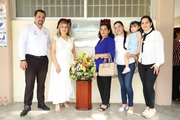 Rinden homenaje al abogado Sánchez Morán en la UAS