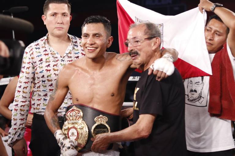 Israel Picazo termina con el invicto del ‘Güerito’ Escobar