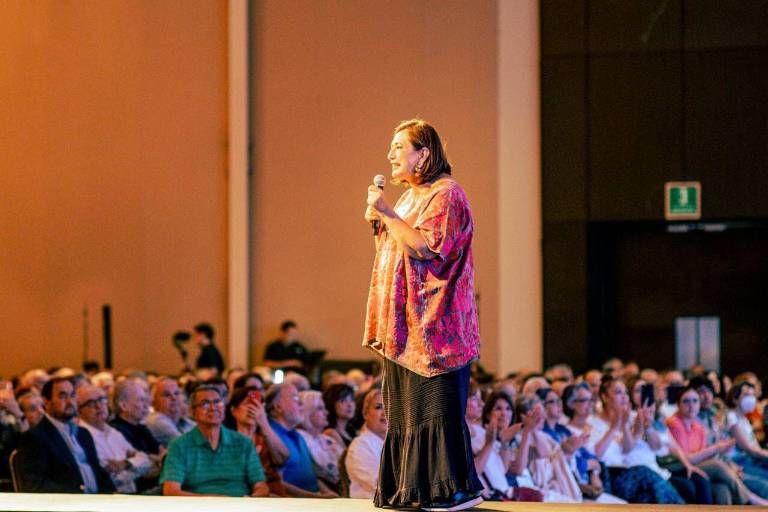 INE ordena a AMLO no hablar de Xóchitl Gálvez