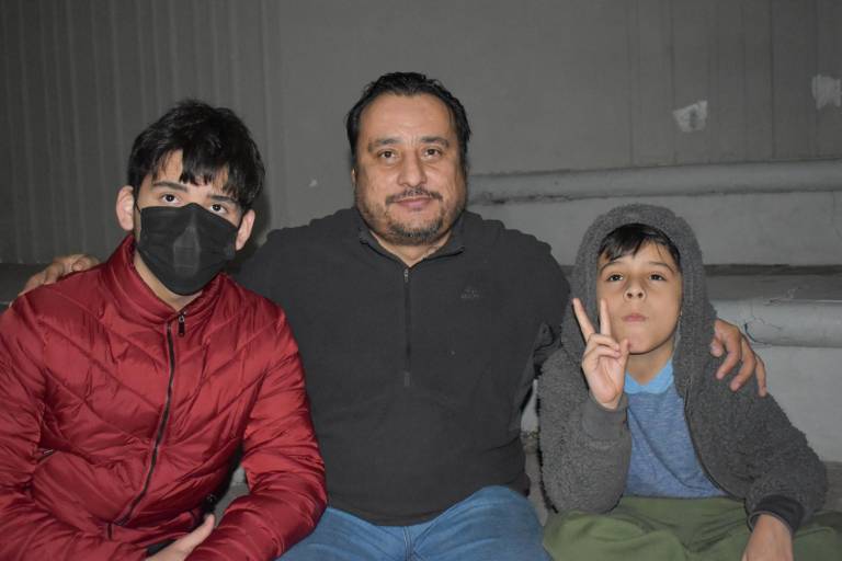 Disfrutan familias de la música de Los Beatles