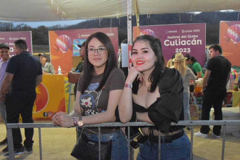 Disfrutan de un paseo por las nubes, música y mucha diversión en Narnia