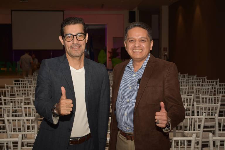 Participan padres de familia y maestros en su tradicional Magna Conferencia