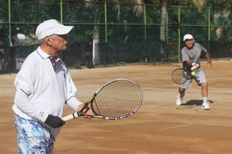 Abraham Herrera y Roy Castro imponen sus condiciones en el Torneo Viva México 2021