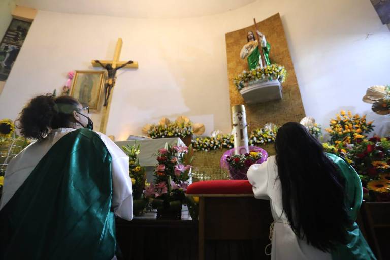 Cantan ‘Las mañanitas’ a San Judas Tadeo, en Mazatlán